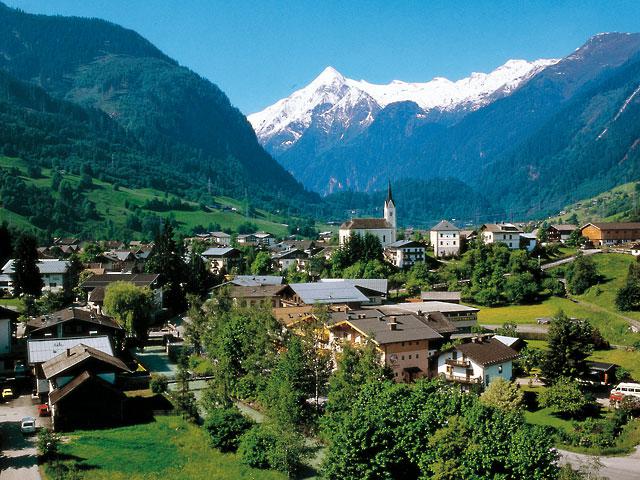Austrija kalni un ciemats